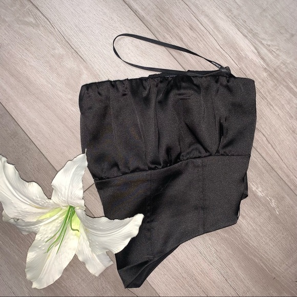 Forever 21 Satin Strapless Crop Top - Picture 13 of 13